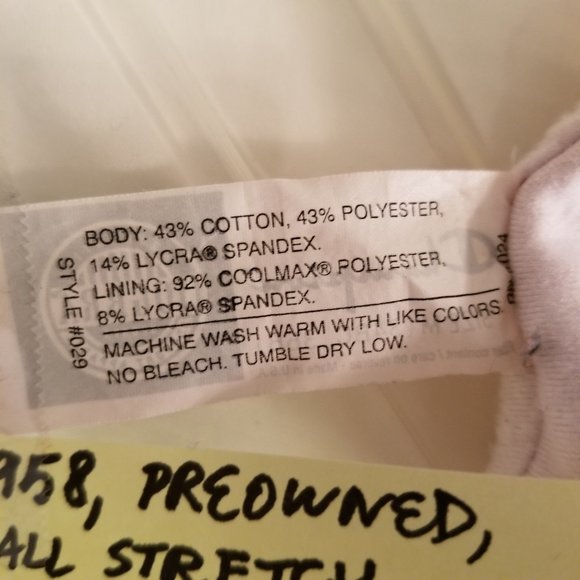 #958 Lot of Preowned 5 Sports Bras & 1 Thong - Picture 8 of 16